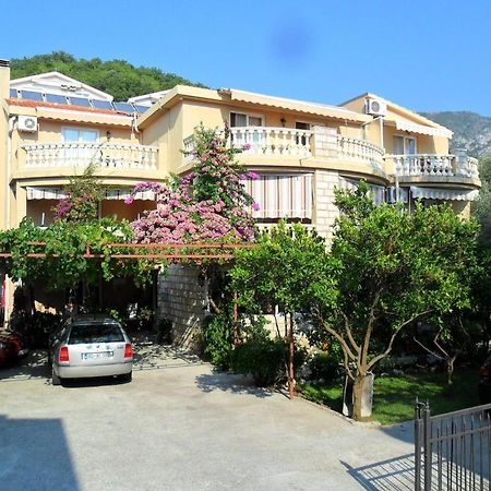 Apartments Kalluka Sveti Stefan Buitenkant foto